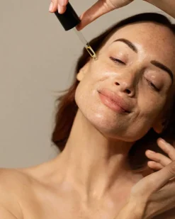 Online Henne Organics Serene Face Oil Handmade Beauty | Wellness